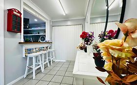 Aussie Rest Motel